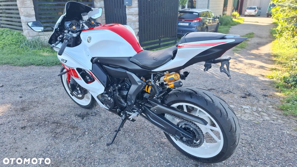 Yamaha R7 - 34