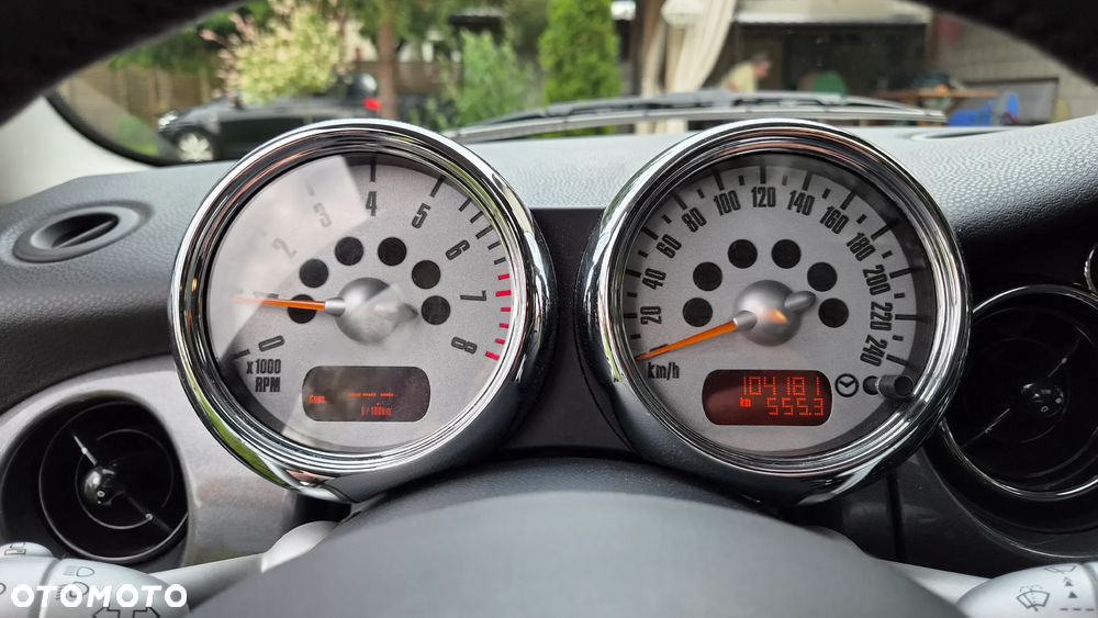 MINI Cooper Standard - 8