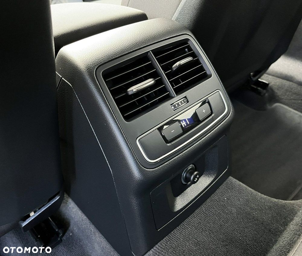 Audi A4 Allroad - 34