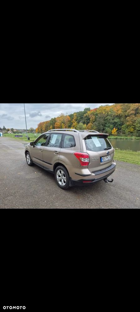 Subaru Forester 2.0 D Exclusive Lineartronic - 11