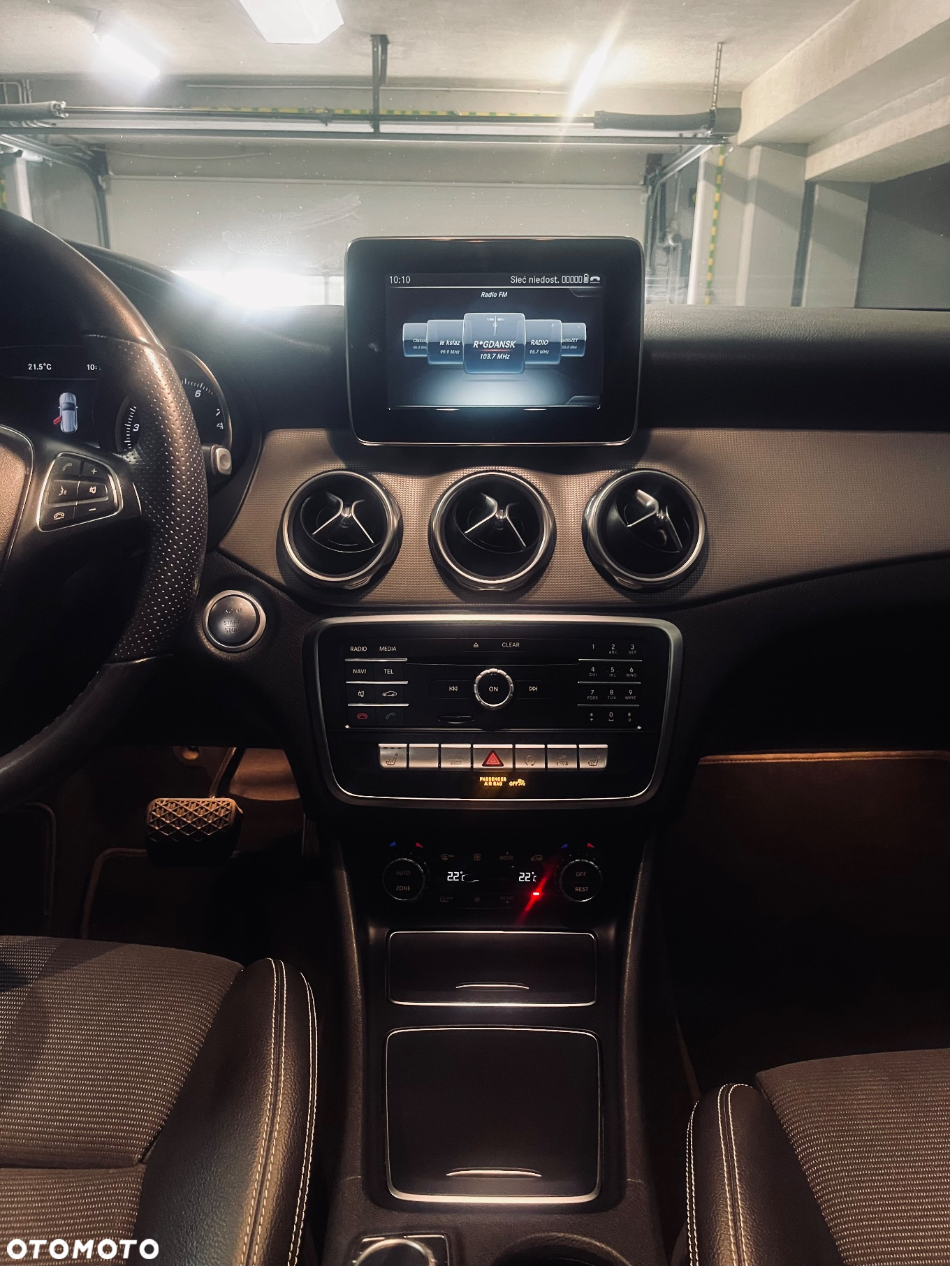 Mercedes-Benz GLA 200 7G-DCT Urban - 14