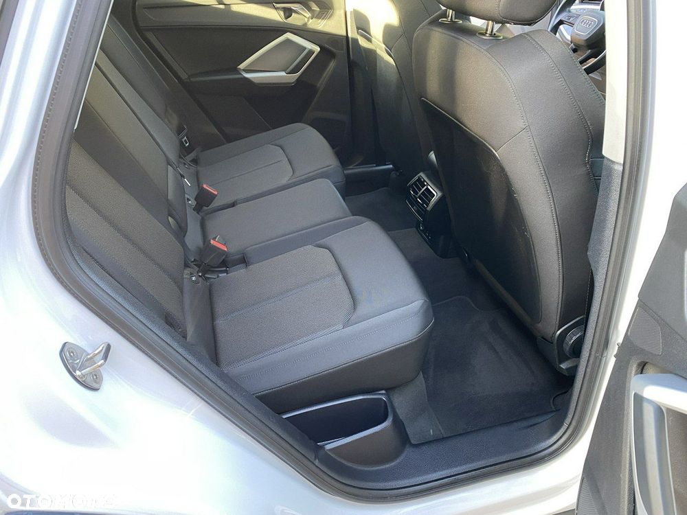 Audi Q3 35 TFSI Advanced S tronic - 38