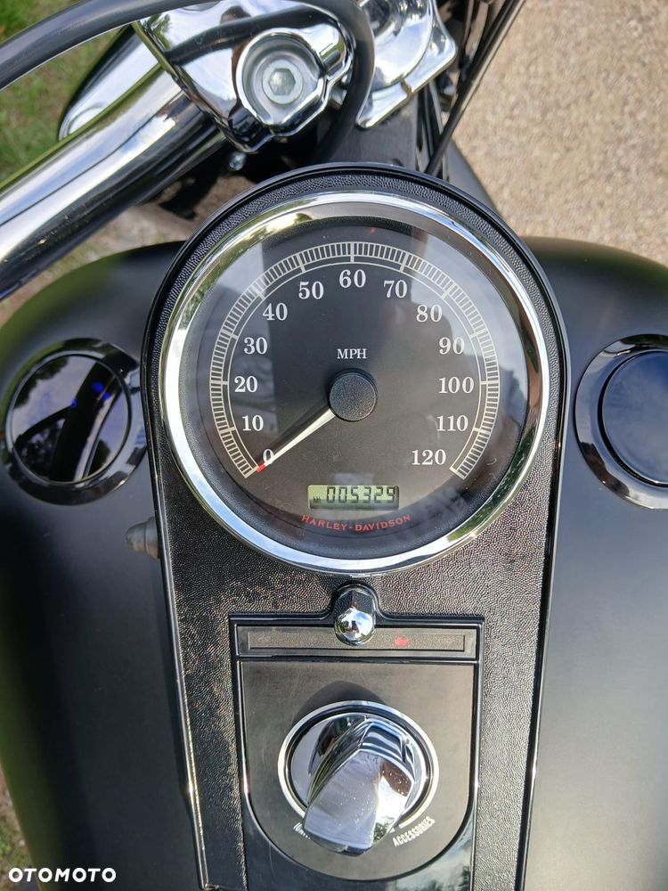 Harley-Davidson Softail Fat Boy - 16