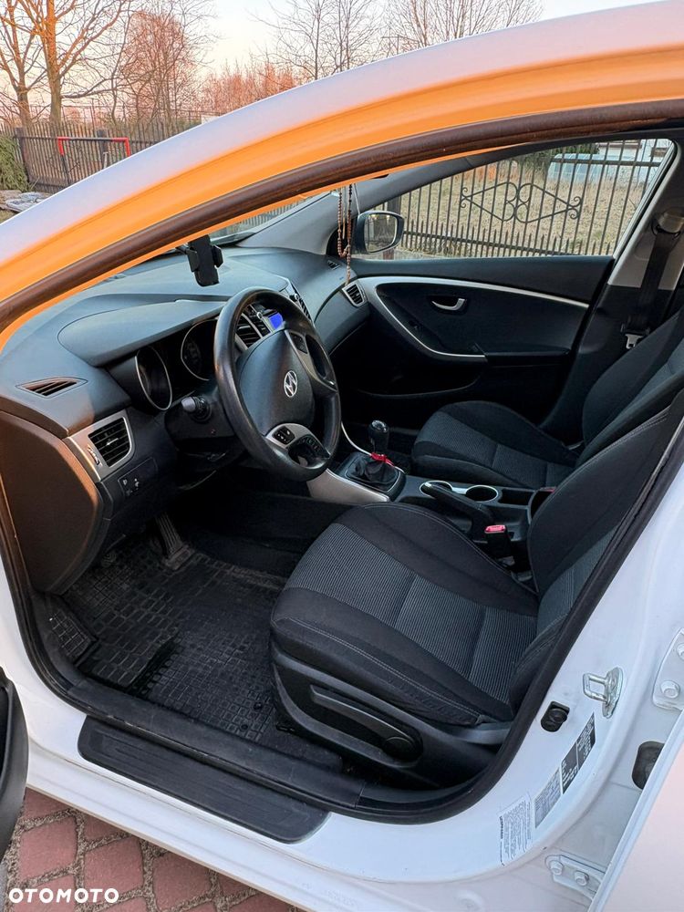 Hyundai i30 1.4 CRDi Classic - 6