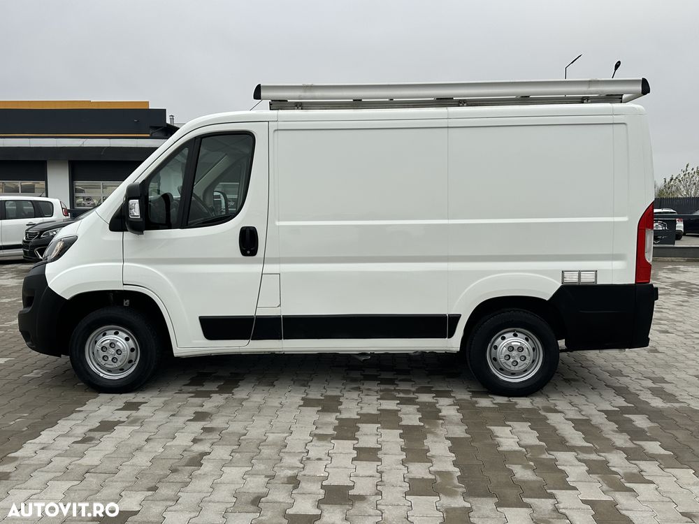 Peugeot Boxer 330 Fourgon L1H1 - 3