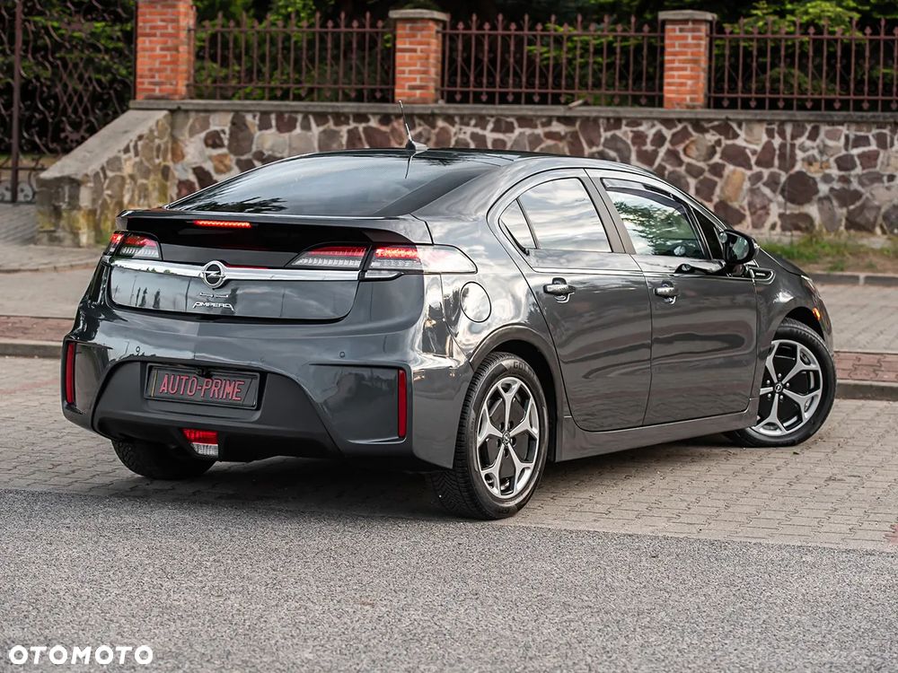 Opel Ampera - 13