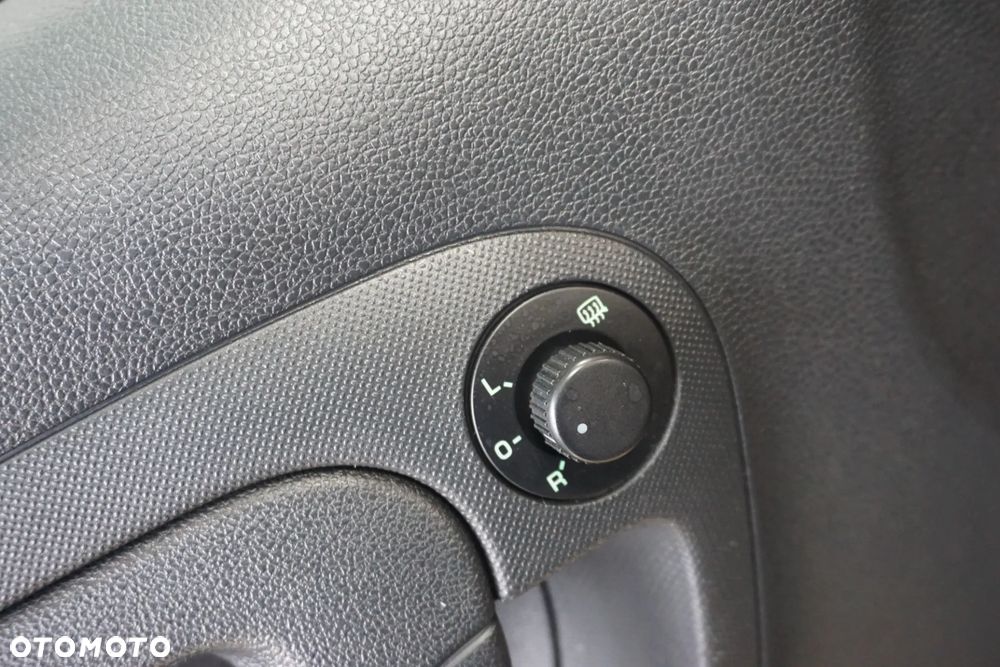 Skoda Fabia 1.6 TDI DPF Ambiente - 21