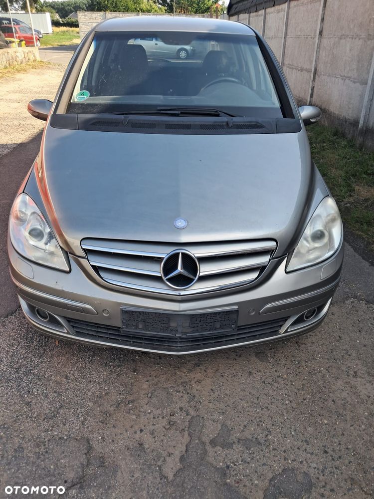 Mercedes-Benz Klasa B 200 CDI Autotronic - 2