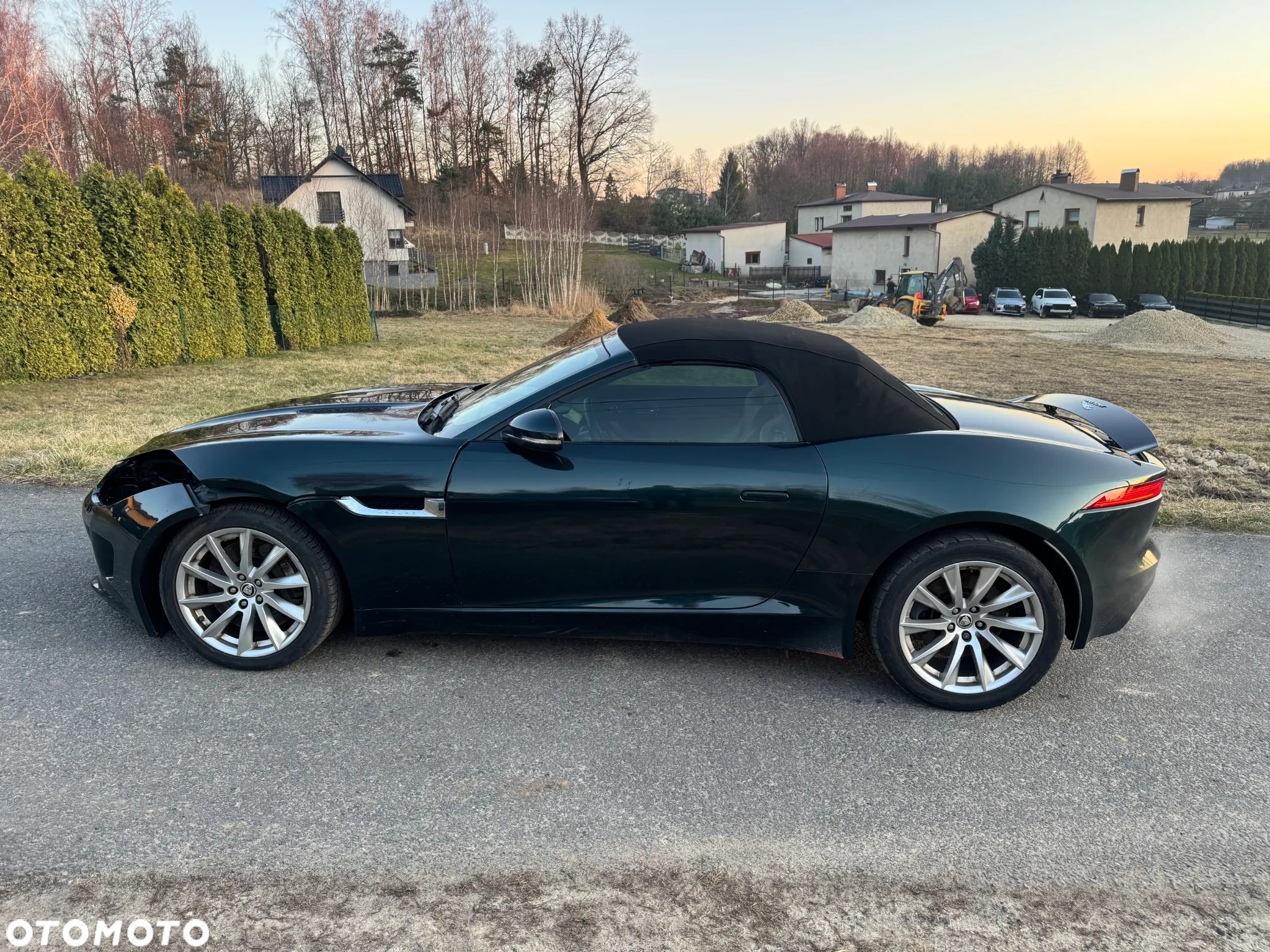 Jaguar F-Type - 15