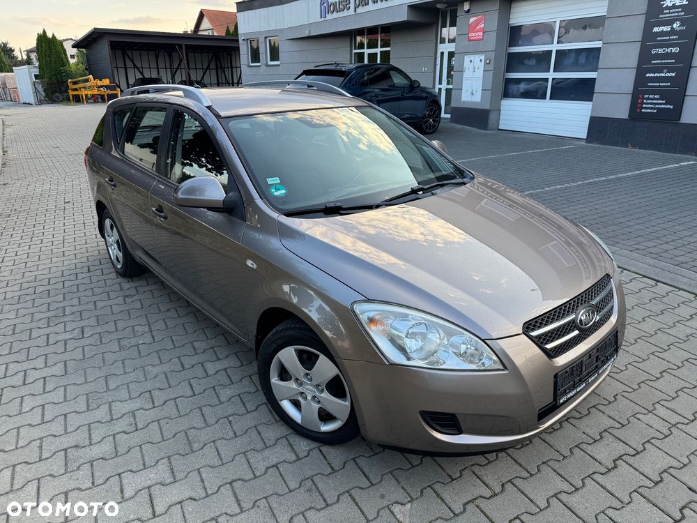 Kia Ceed Cee'd 1.4 Comfort - 25