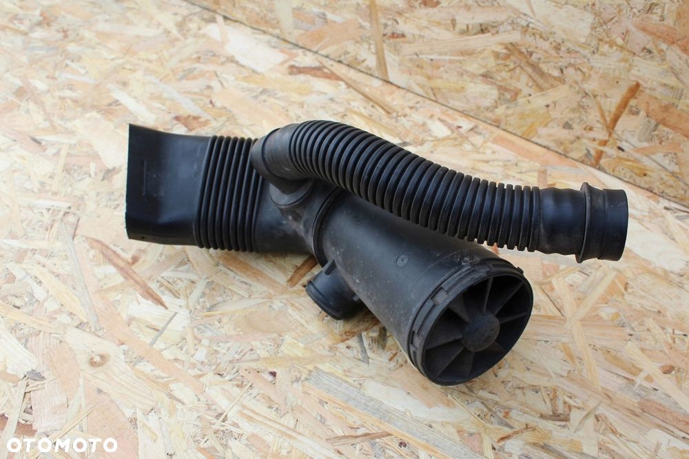 Rura kanał powietrza BMW e39 3.0d 7786221 - 2