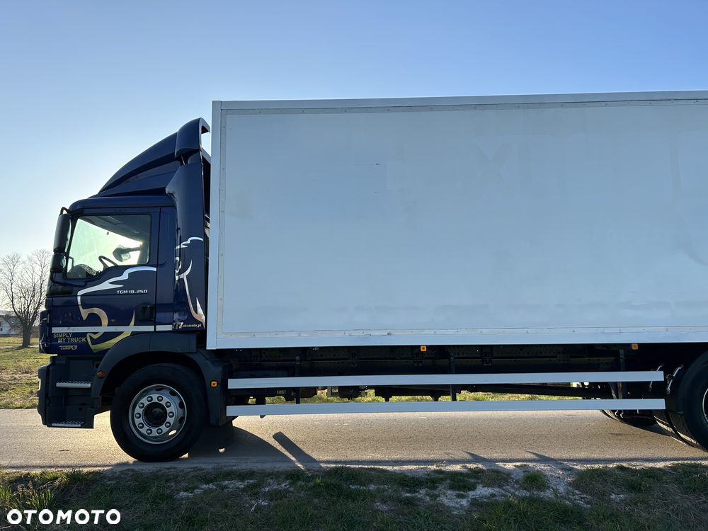 MAN TGM 18.250 Carrier 1950 D/E z Holandii / TOP STAN / 7.5m / 18 palet / winda + drzwi boczne / OKAZJA - 7