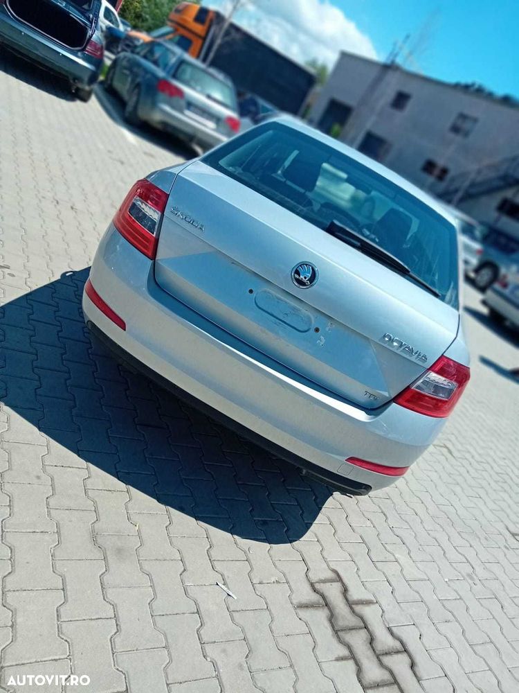 Capota portbagaj dezechipata Skoda Octavia 3 2014 Sedan - 1