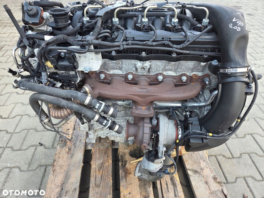 SILNIK 2.0 DIESEL D5204T6 VOLVO S80 XC60 V70 III V40 V60 KPL - 3