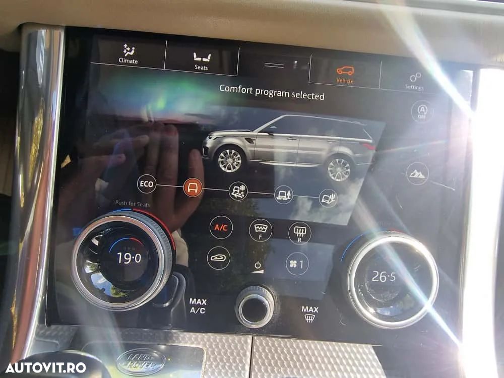 Land Rover Range Rover Sport 3.0 SDV6 HSE - 35
