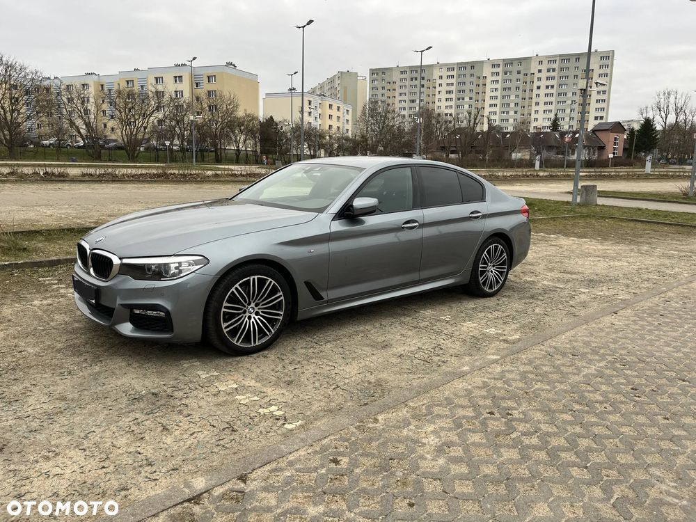 BMW Seria 5 520d xDrive - 1