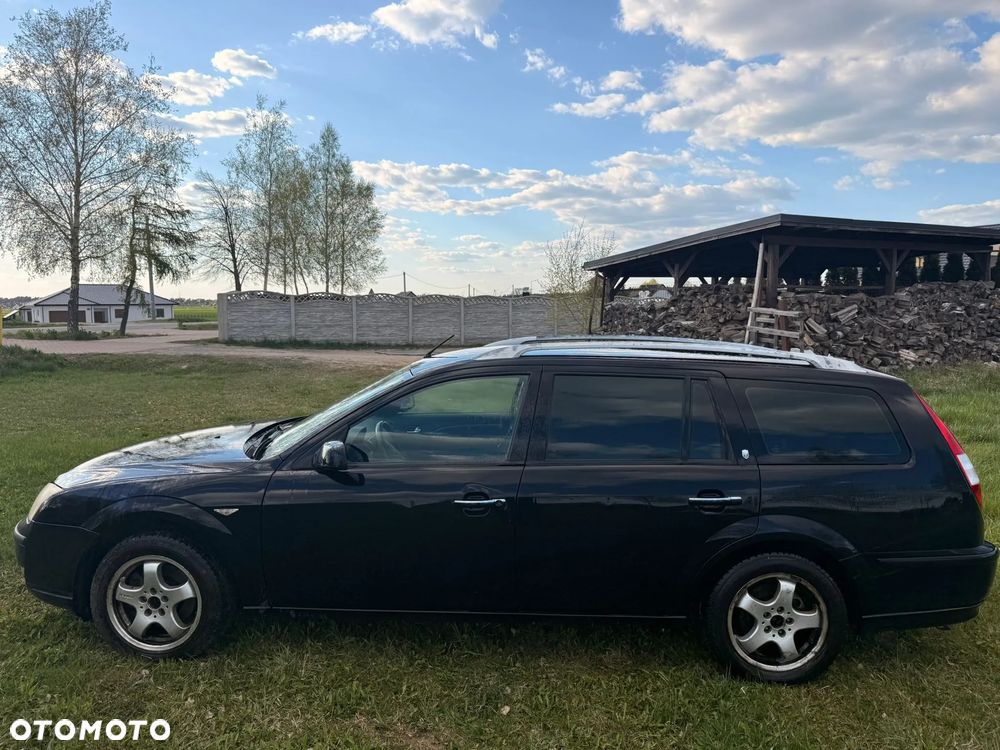 Ford Mondeo 2.0 Ghia - 1