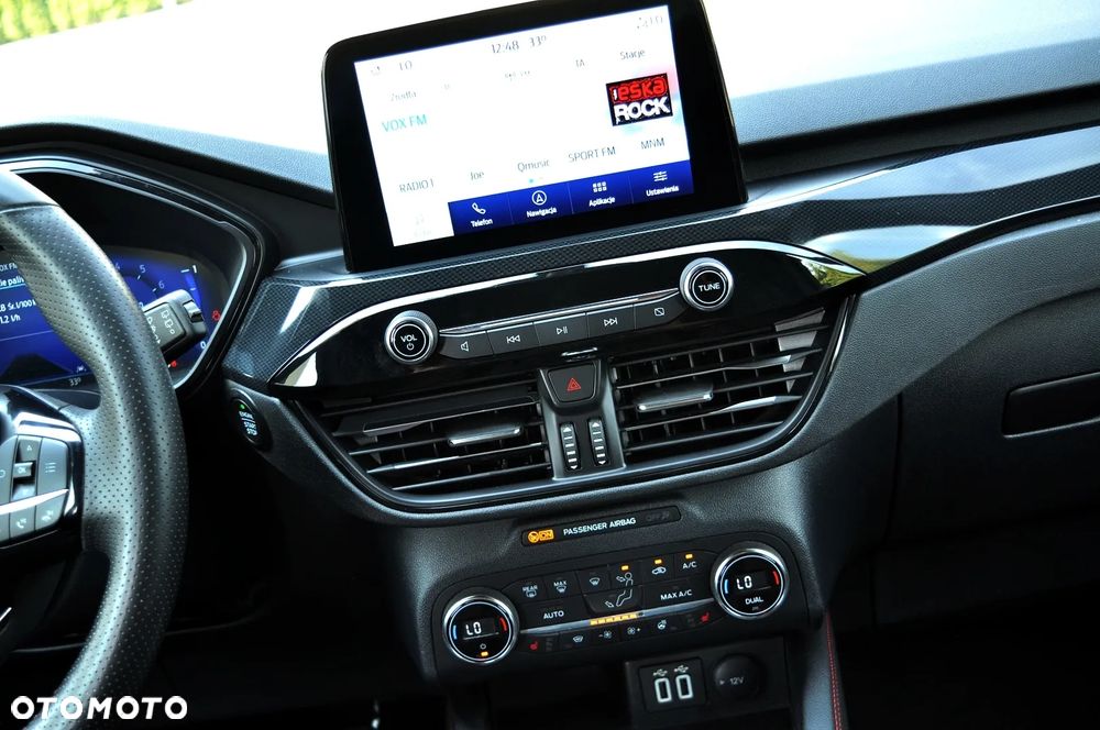 Ford Kuga 1.5 EcoBoost FWD ST-Line - 29