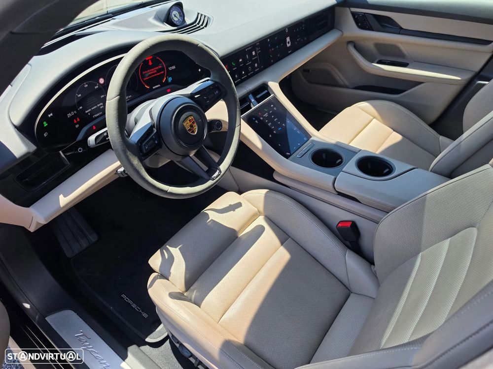 Porsche Taycan 4S Bateria Performance Plus - 13