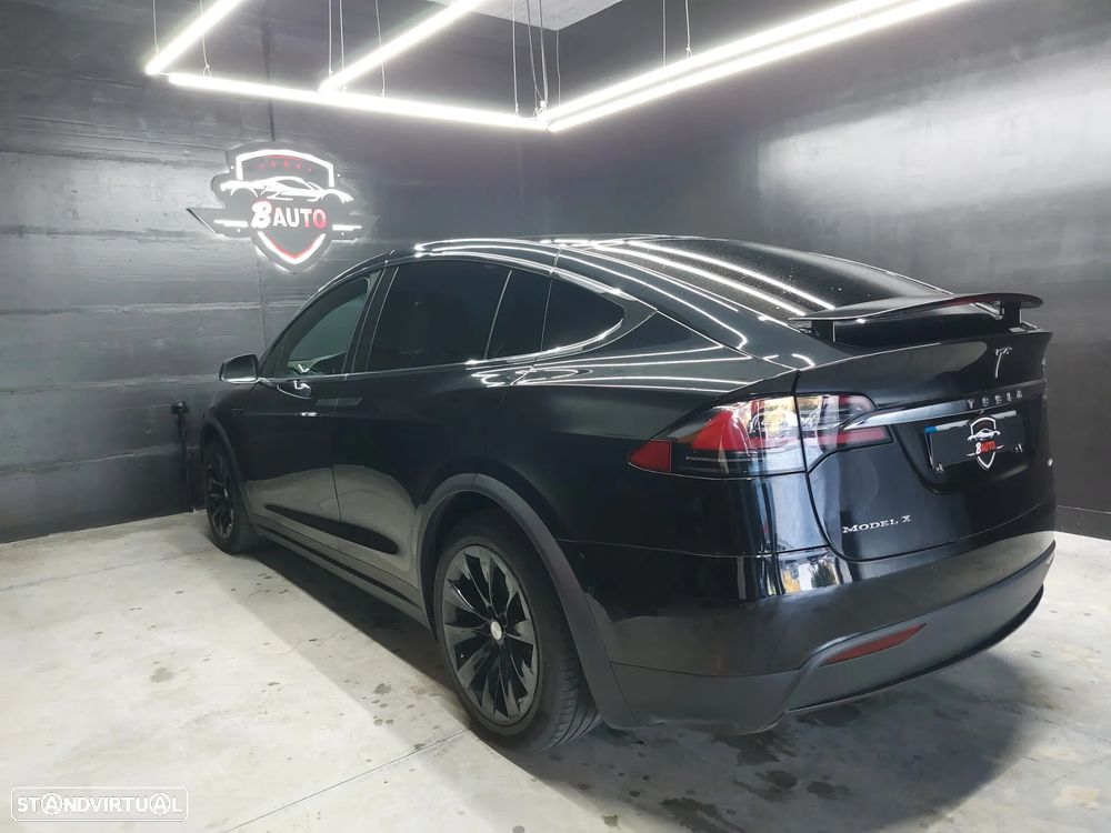 Tesla Model X 75D AWD - 23