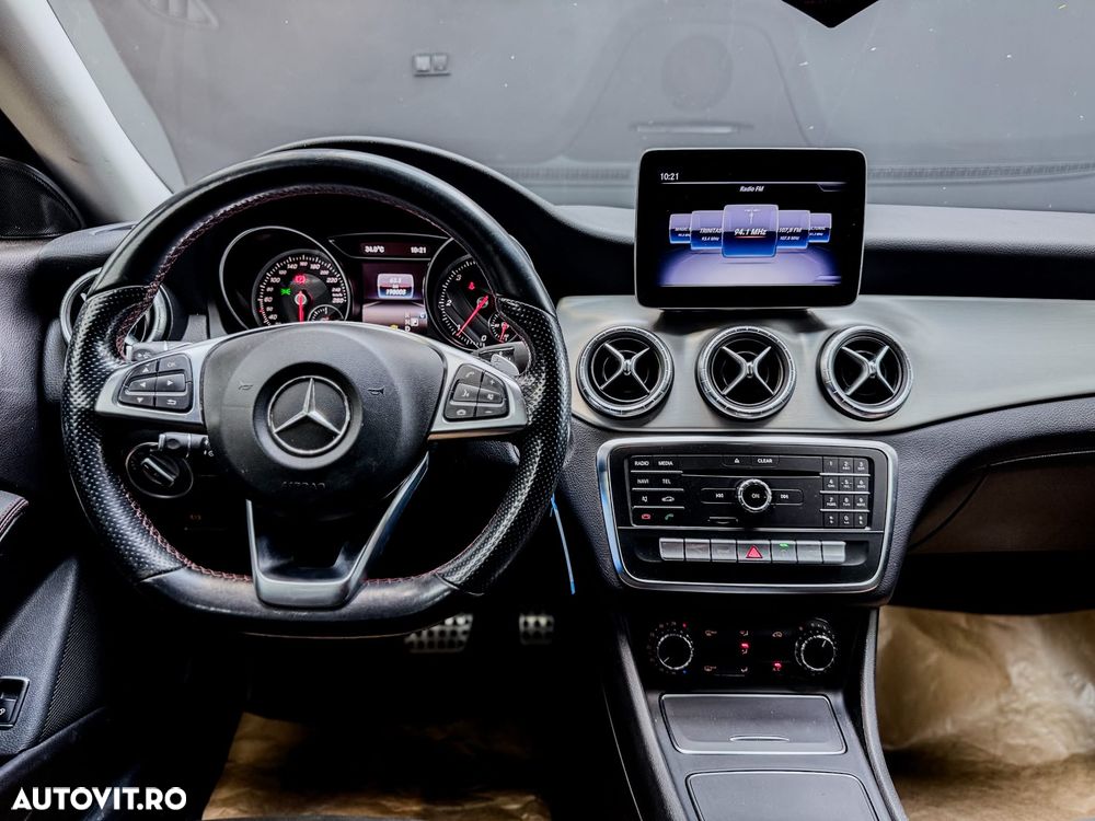 Mercedes-Benz CLA 200 d 4MATIC 7G-DCT AMG Line - 16