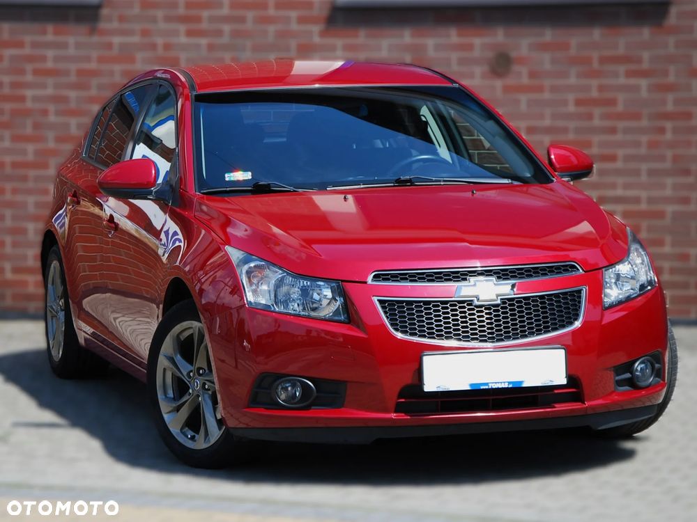 Chevrolet Cruze 1.6 LS+ - 30
