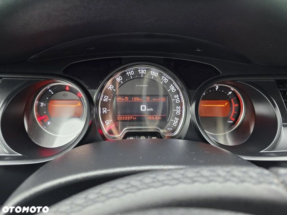 Citroën C5 HDi 165 FAP CrossTourer - 12