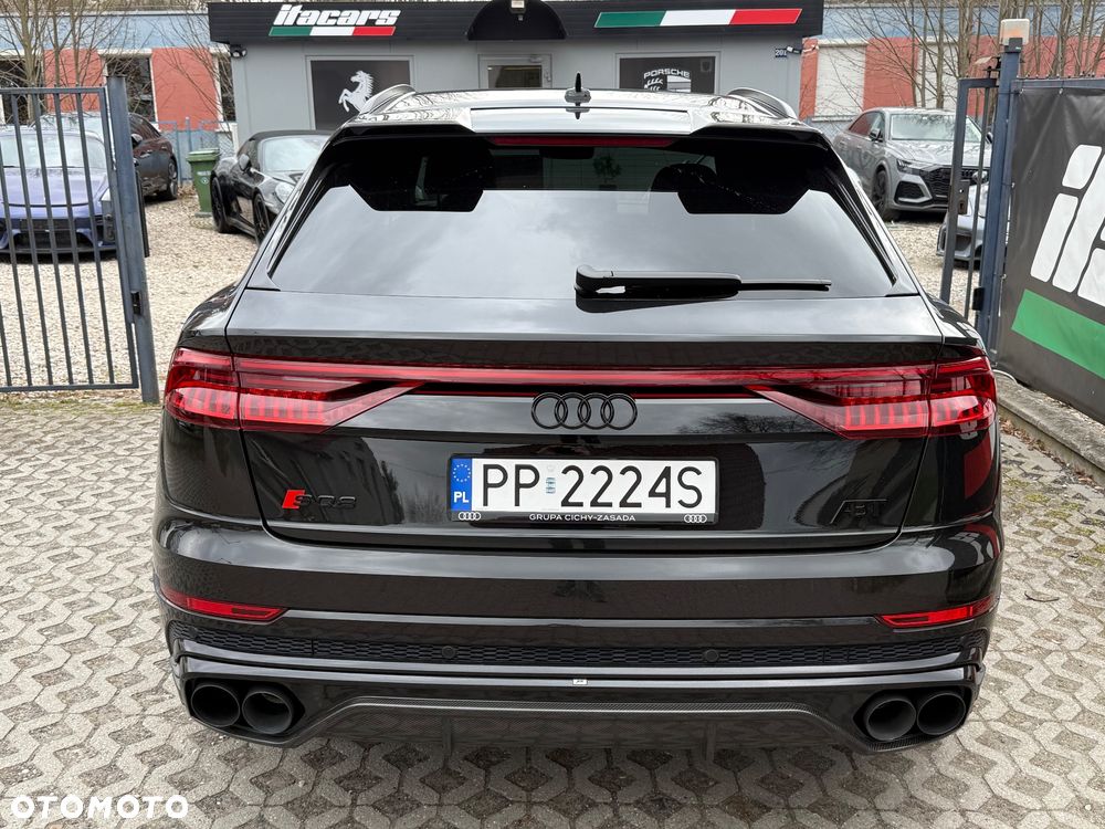 Audi SQ8 - 12