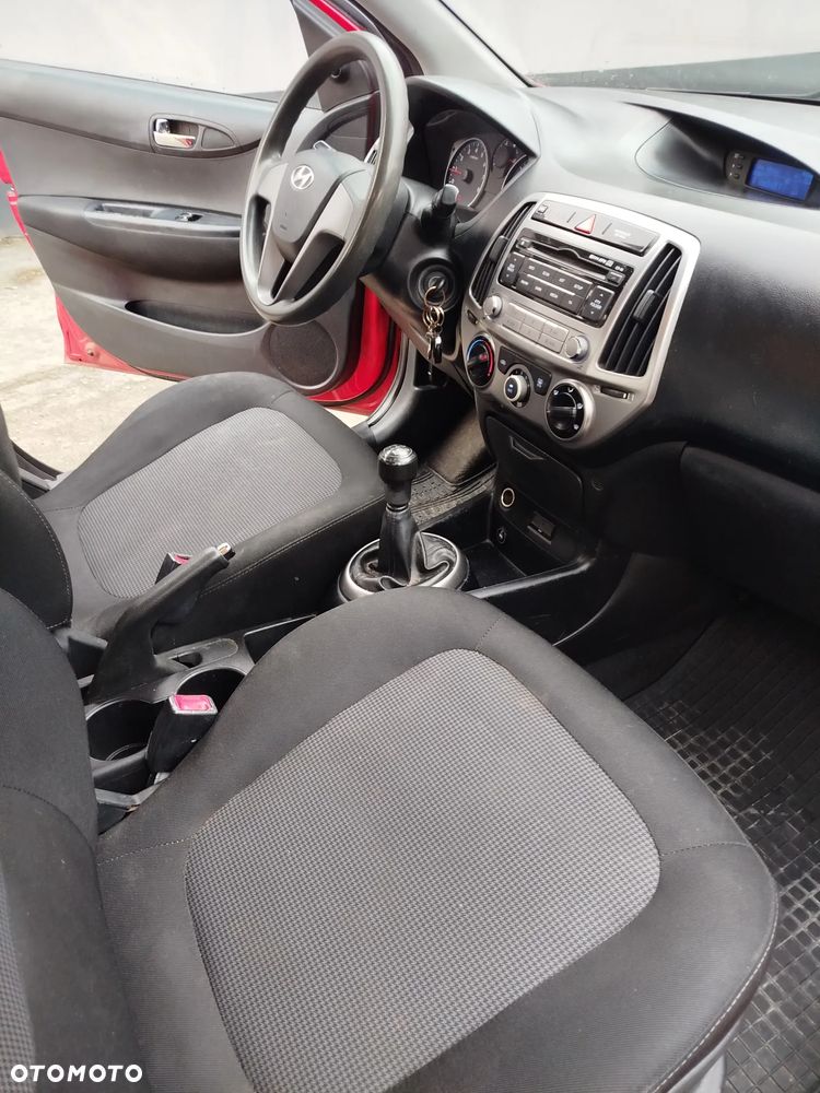 Hyundai i20 1.25 Classic - 6