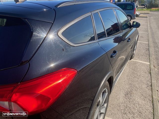 Ford Focus SW 1.0 EcoBoost Active X - 3