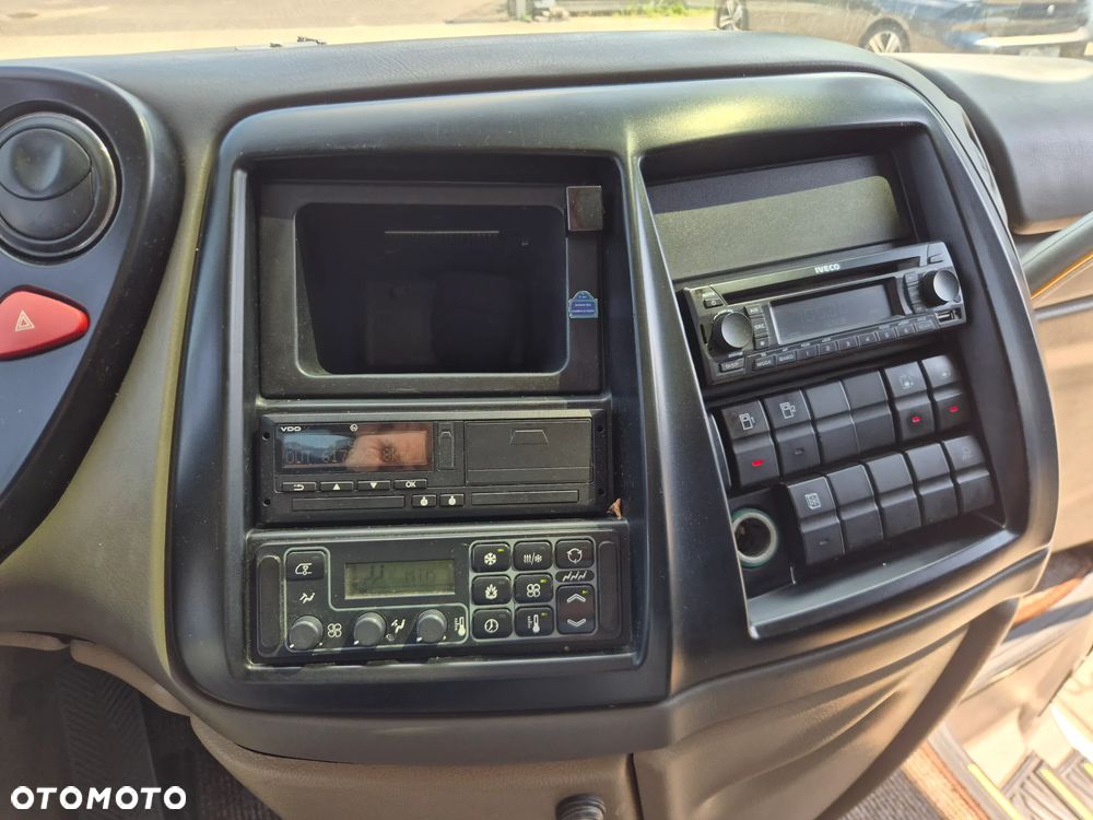 Iveco MAGELYS HD / SPROWADZONY/ MANUAL/ WC / EURO 6 - 39