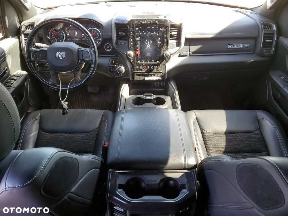 RAM 1500 Crew Cab Shortbed Bighorn - 7