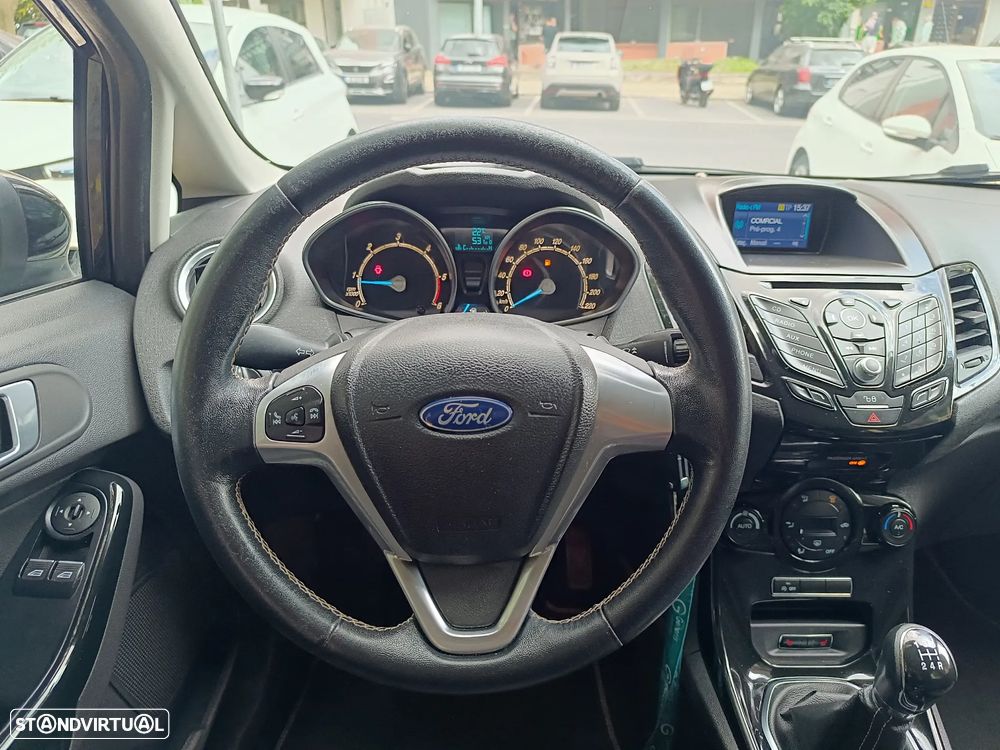 Ford Fiesta 1.5 TDCi Titanium - 12