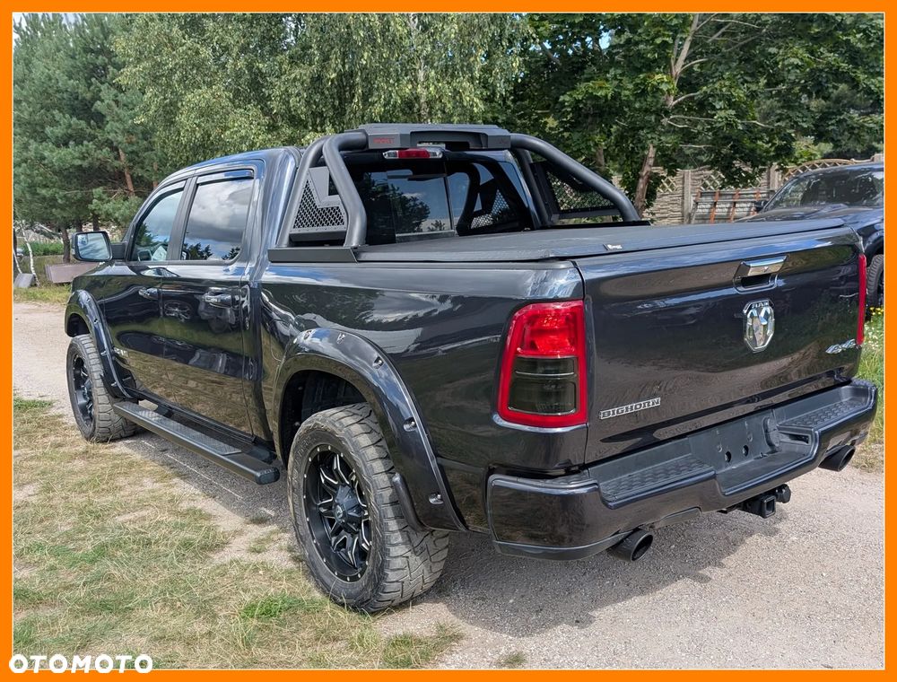 RAM 1500 Crew Cab Shortbed Bighorn - 3