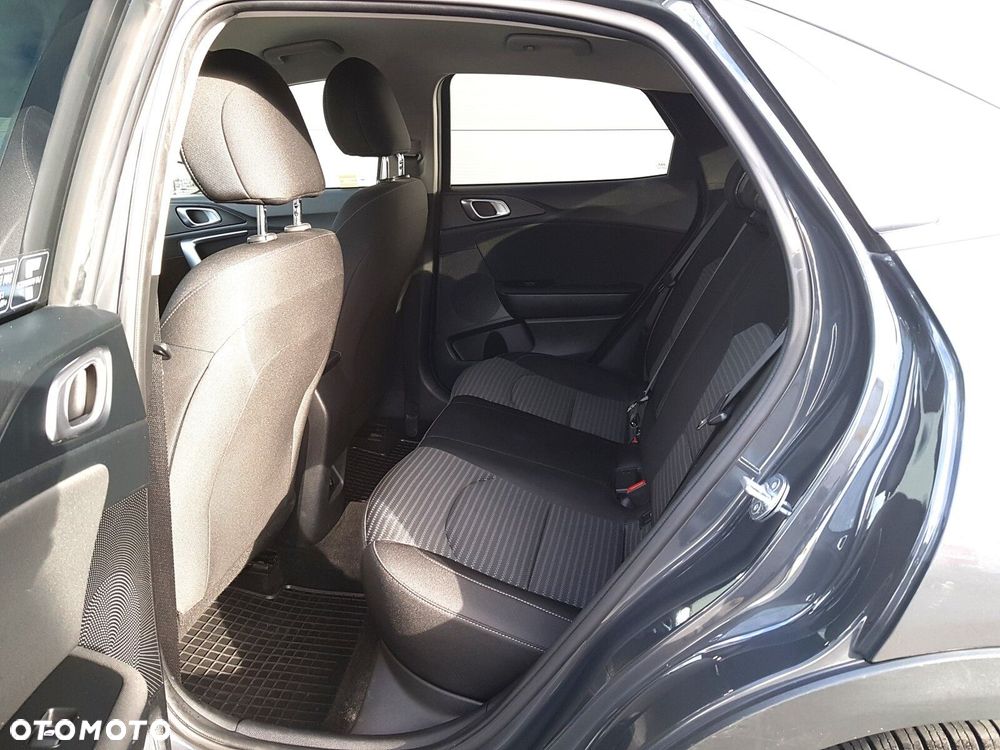 Kia XCeed 1.5 T-GDI M DCT - 26