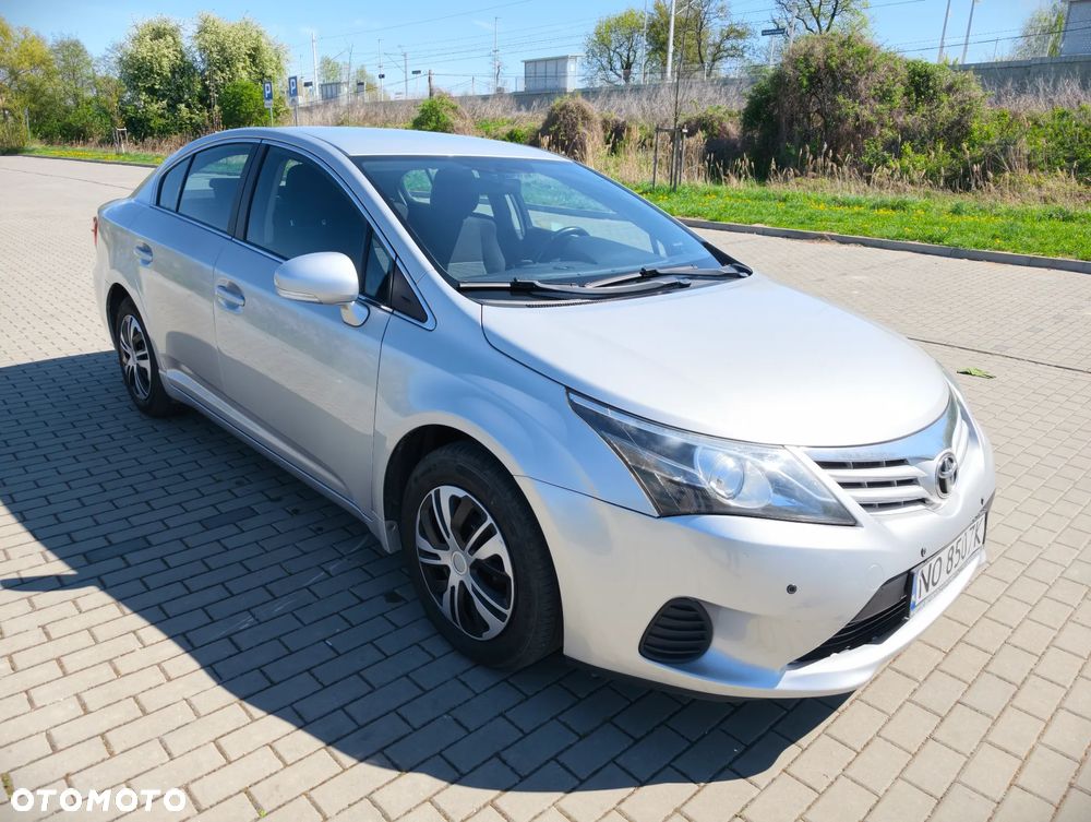 Toyota Avensis 1.8 Active MS - 4