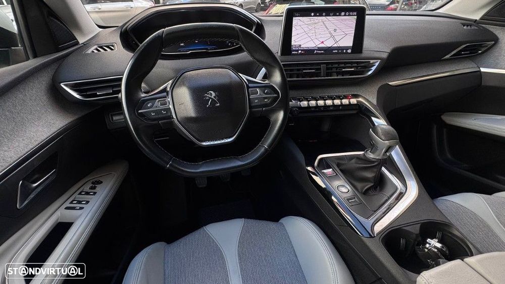 Peugeot 5008 1.5 BlueHDi Allure - 15