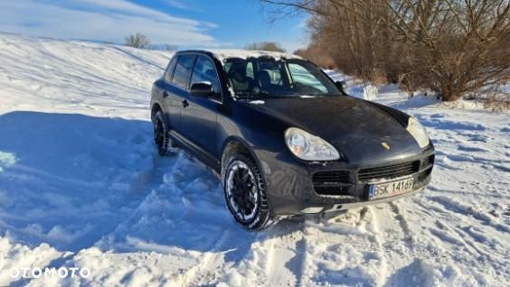 Porsche Cayenne - 25