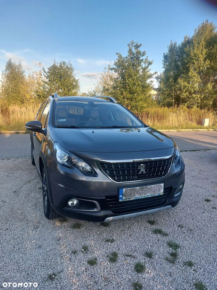 Peugeot 2008 1.2 Pure Tech Allure S&S EAT6 - 3