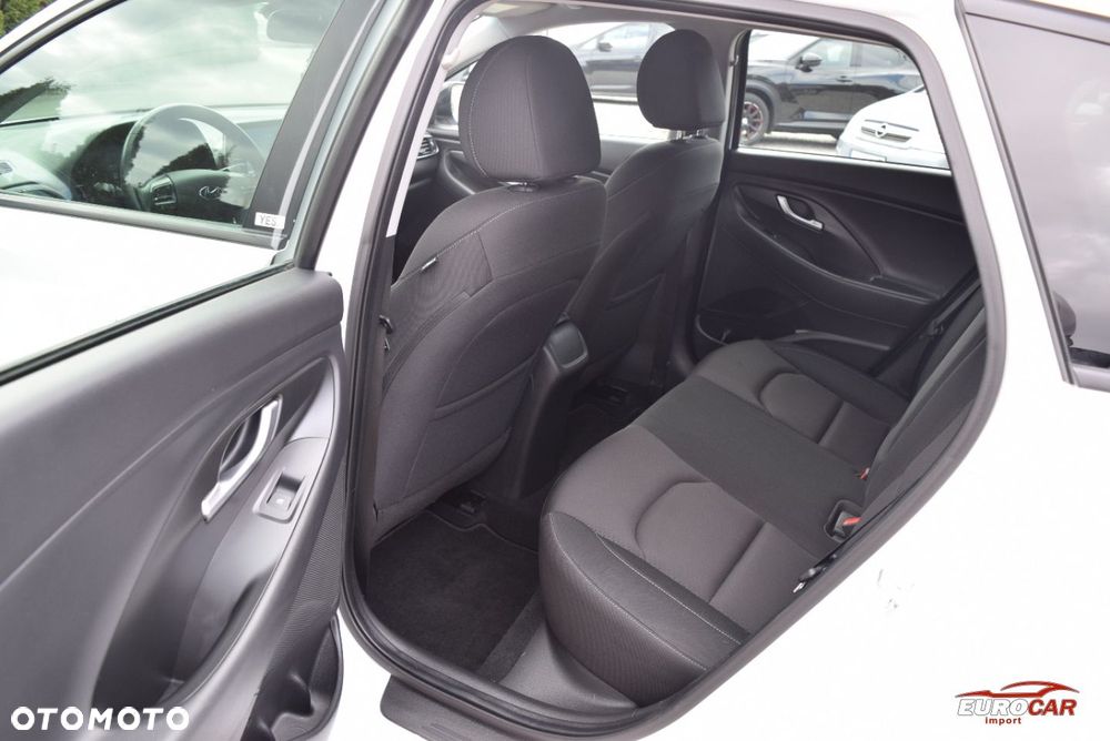 Hyundai i30 1.4 YES - 17