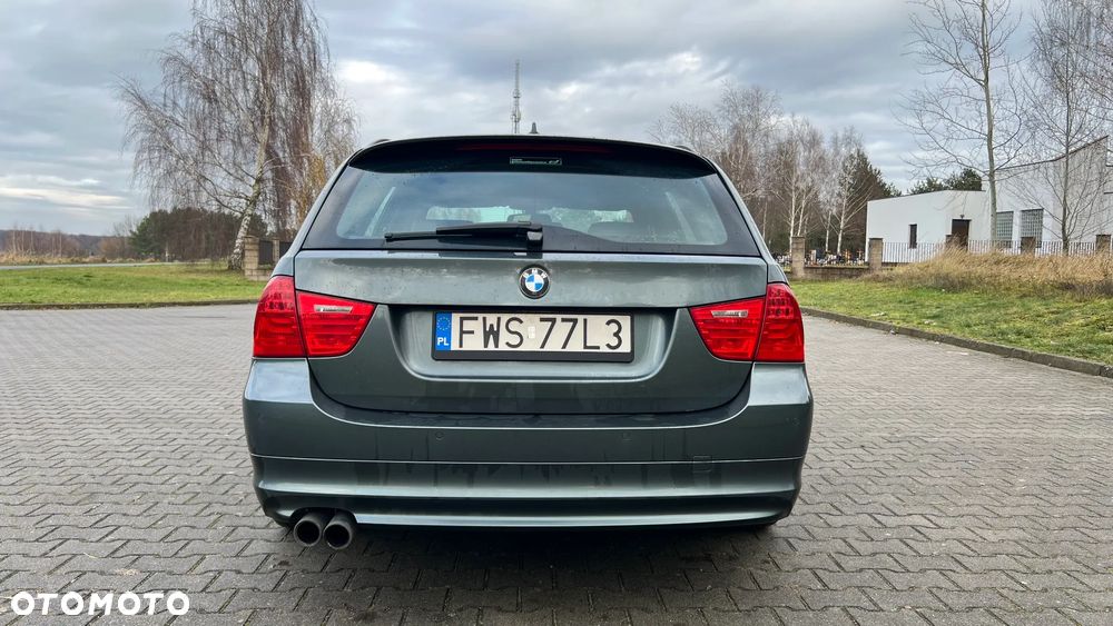BMW Seria 3 330d DPF - 8