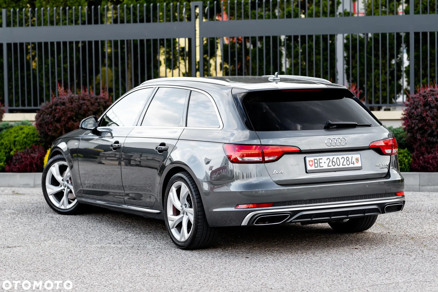 Audi A4 Avant 40 TDI quattro S tronic S line - 3
