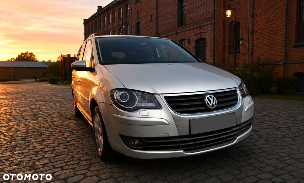 Volkswagen Touran 1.4 TSI Trendline - 2