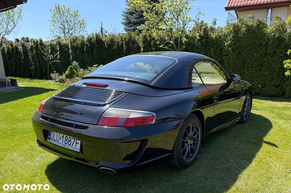 Porsche 911 Carrera - 7