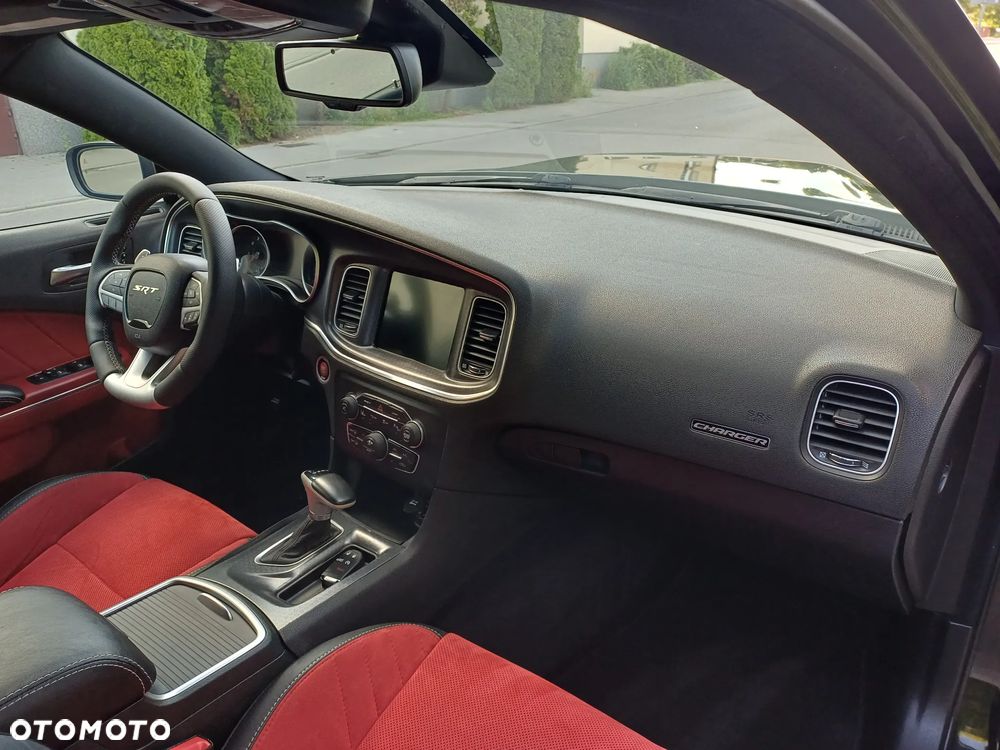 Dodge Charger Automatik SRT 392 - 28