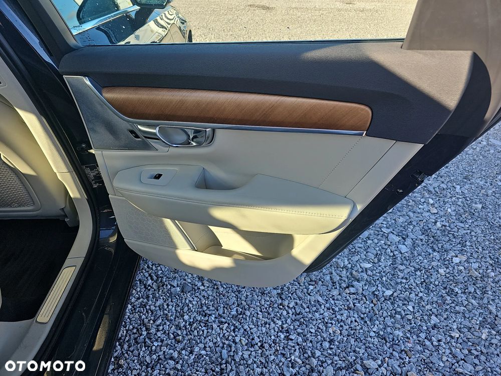 Volvo S90 D5 AWD Inscription - 23