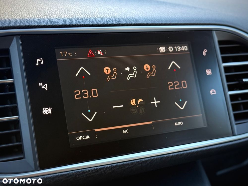 Peugeot 308 1.2 PureTech Allure S&S - 19