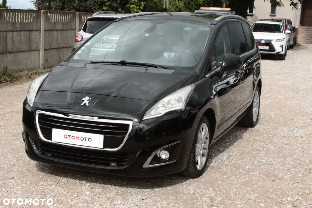 Peugeot 5008 HDI 150 Allure - 5