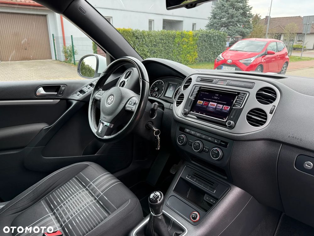 Volkswagen Tiguan - 25