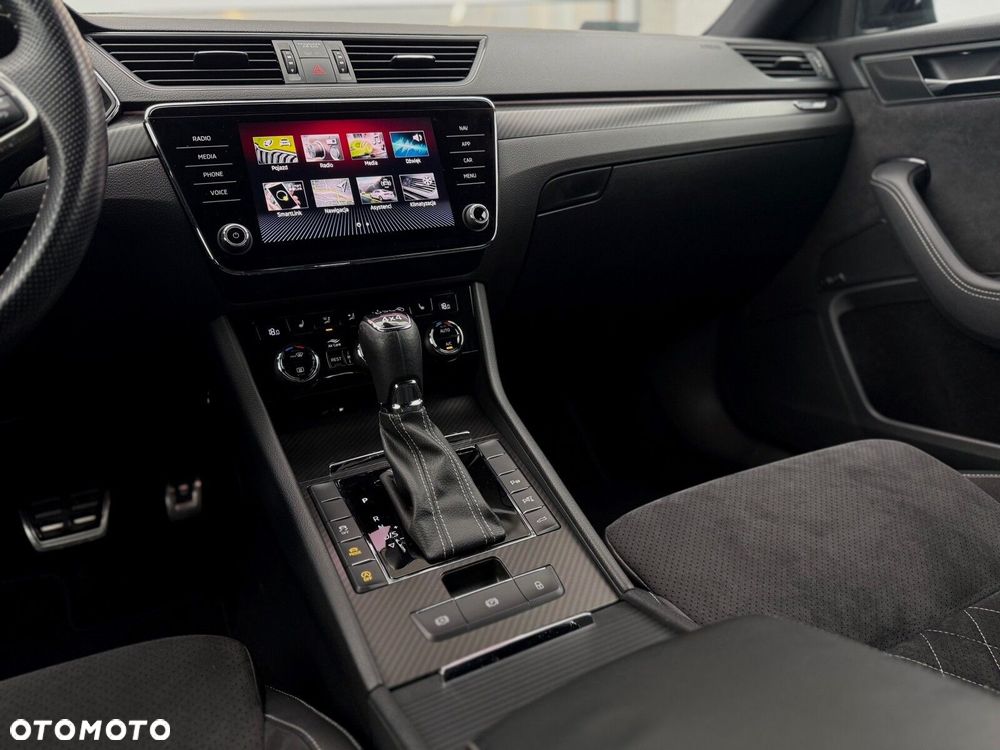 Skoda Superb 2.0 TDI SCR 4x4 Sportline DSG - 23